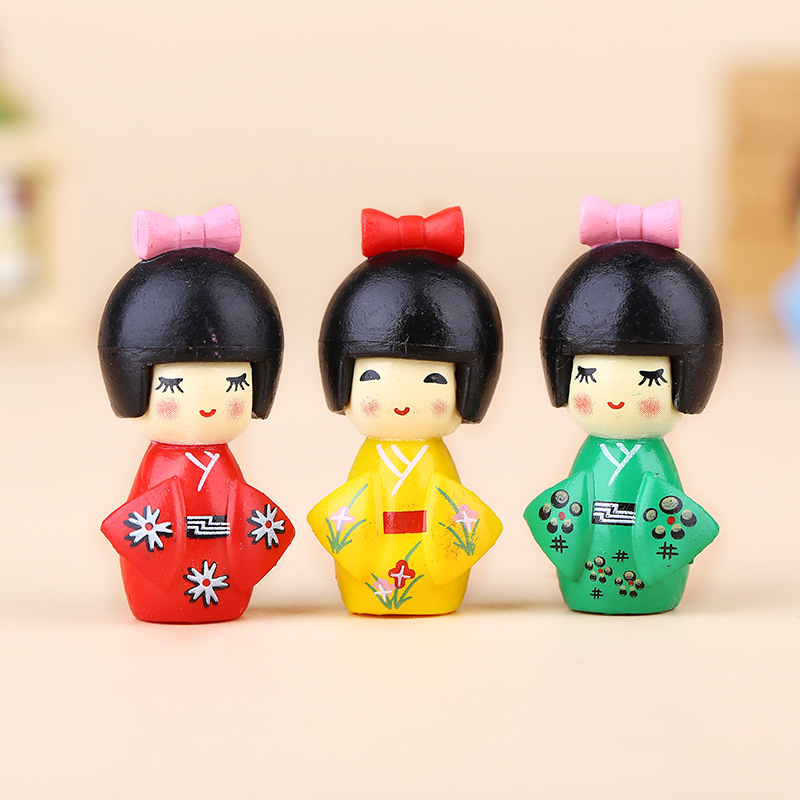 ตุ๊กตาสาวญี่ปุ่นน่ารัก ของตกแต - Bonsai Garden Miniature บทวิจารณ์และราคา